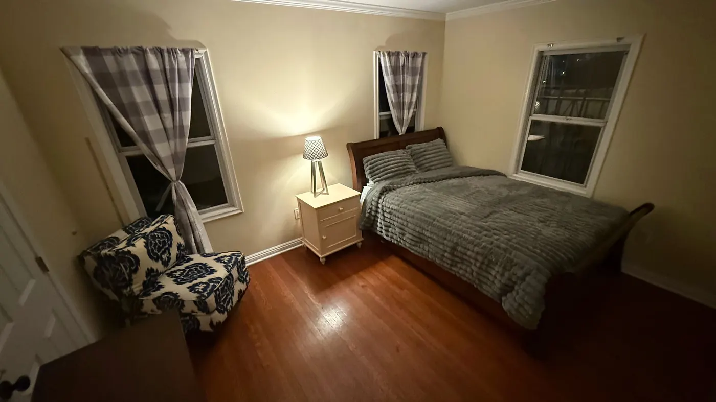 Master bedroom — evening